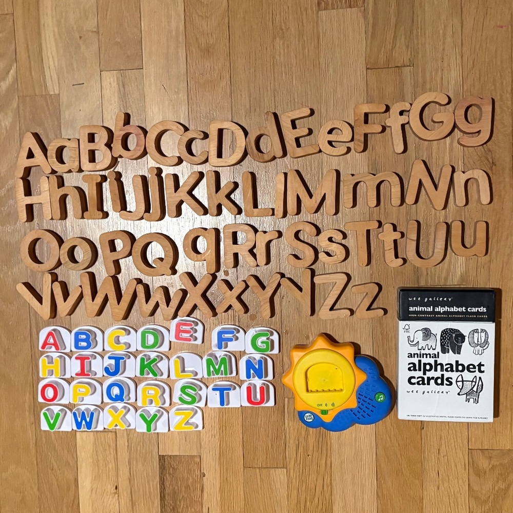 ALPHABET BUNDLE: fridge magnets, leapfrog phonics, animal alphabet cards.